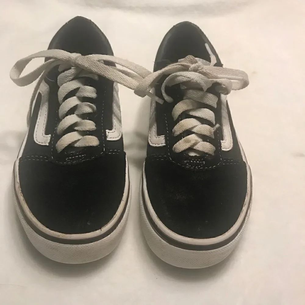 Vans Off the Wall Youth Suede Shoes
